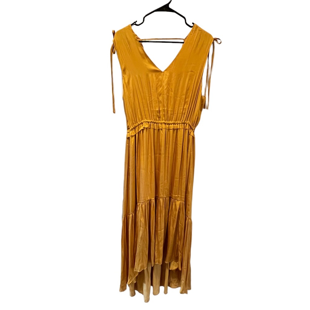 Banana Republic Factory dress - Size 12 - High Low in Gold